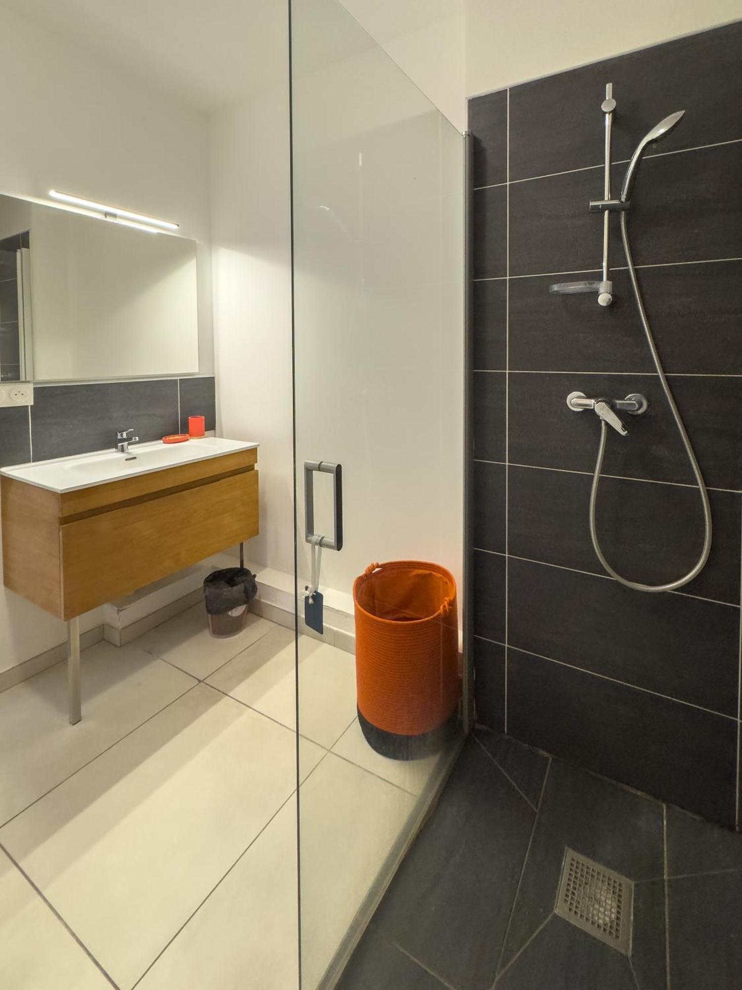 Evasion Saint-Leu Apartment Luaran gambar